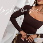 Bluzka basic, zero nudy - 5 sposobów na gotową stylizację